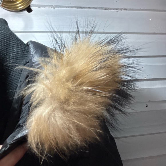 Nicole Benisti Women's Black Puffer Coat with Fur Hood - Picture 3 of 10